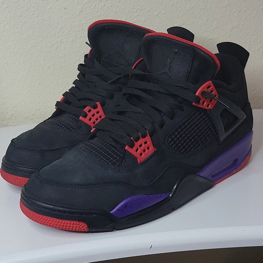 Jordan 4 Drake Edition "Raptors" - Picture 3 of 5
